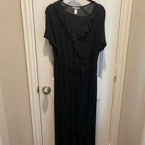 Black high to low maternity dress